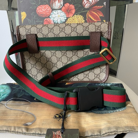 Gucci Neo Vintage GG Supreme Belt Bag W/GHW - Picture 2 of 8